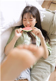 杨幂隆胸
